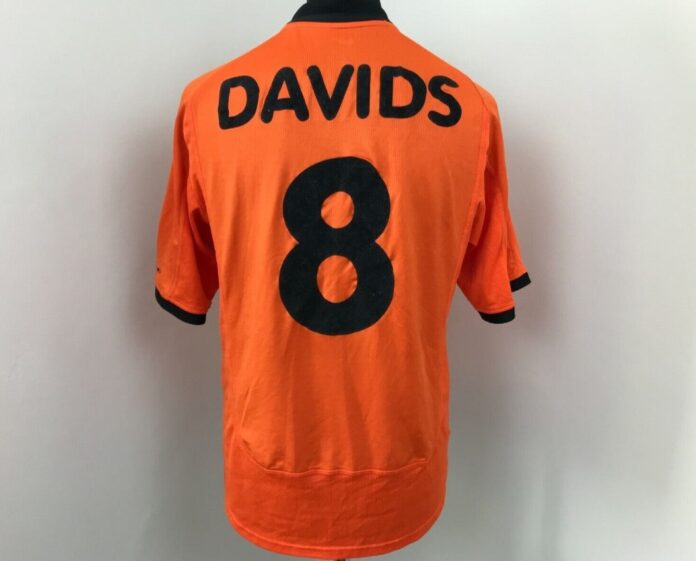 Edgar Davids 200-Netherlands Nameset: A Celebration of Dutch Football Legacy